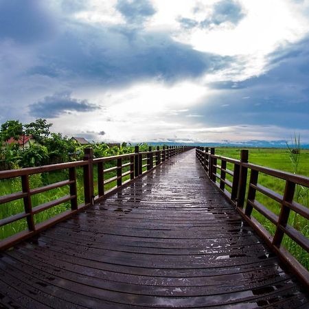 Amazing Inlay Resort Nyaung Shwe Dış mekan fotoğraf